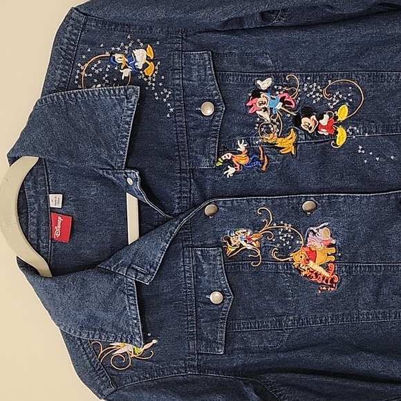 Disney Princesses Bradford Exchange Two-Sided Embroidered Denim Shirt Medium - Picture 3 of 16